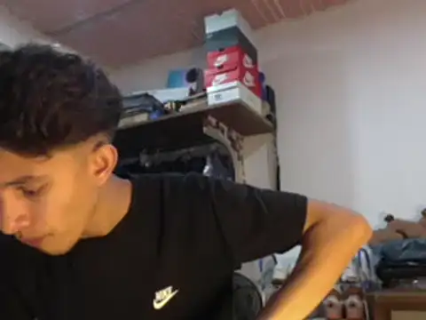 Snapshot of ferchitibellako chatting on December 23, 2024, 9:29 pm ferchitibellako online show from December 23, 2024, 9:29 pm