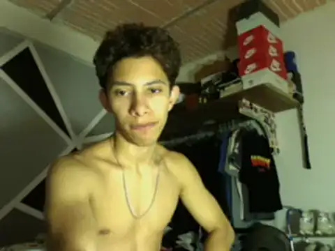 ferchitibellako online show from November 21, 2025, 3:05 am