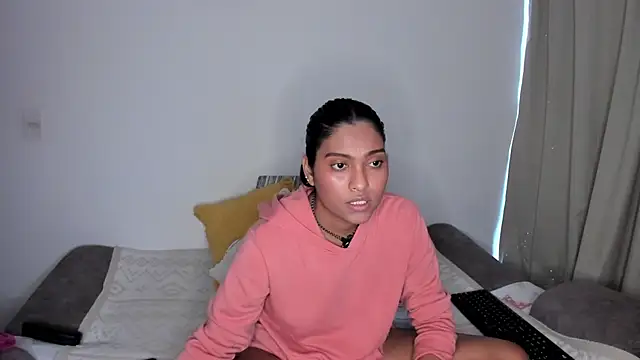 AnneteLynch online show from February 10, 2026, 10:36 pm