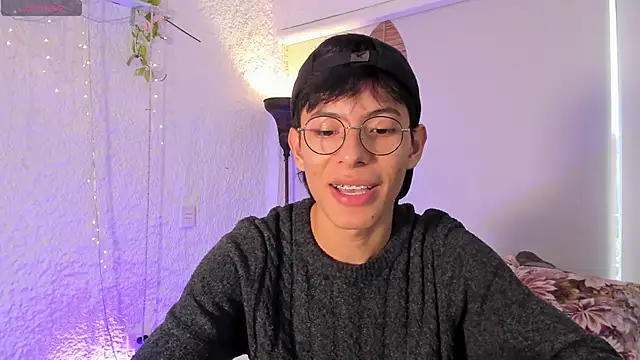 Snapshot of alexandersawyer chatting on January 8, 2025, 12:26 pm alexandersawyer online show from January 8, 2025, 12:26 pm