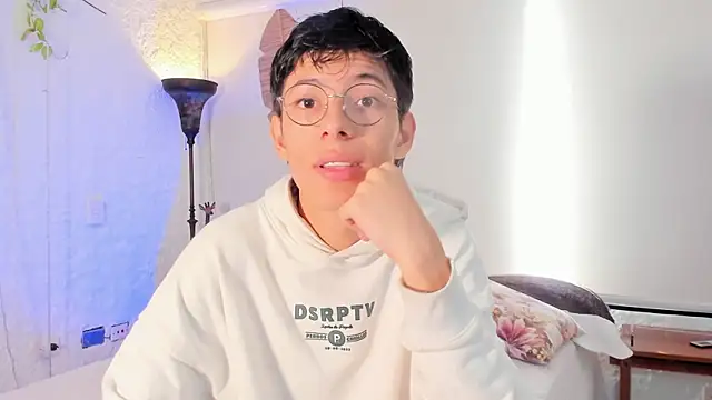 Snapshot of alexandersawyer chatting on January 11, 2025, 1:22 pm alexandersawyer online show from January 11, 2025, 1:22 pm