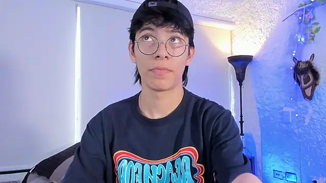 Snapshot of alexandersawyer chatting on February 12, 2025, 12:12 pm alexandersawyer online show from February 12, 2025, 12:12 pm