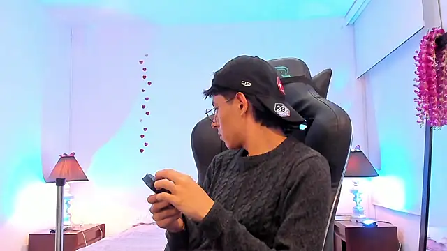 Snapshot of alexandersawyer chatting on February 28, 2025, 12:31 pm alexandersawyer online show from February 28, 2025, 12:31 pm