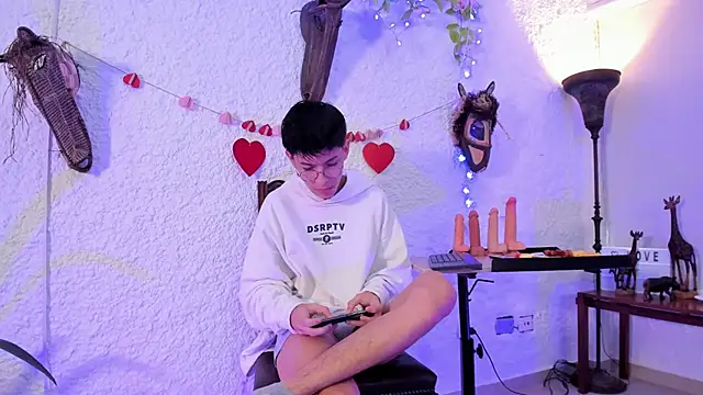 Snapshot of alexandersawyer chatting on March 8, 2025, 12:30 pm alexandersawyer online show from March 8, 2025, 12:30 pm