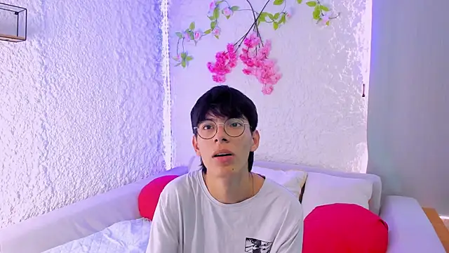 Snapshot of alexandersawyer chatting on October 6, 2025, 9:56 pm alexandersawyer online show from October 6, 2025, 9:56 pm