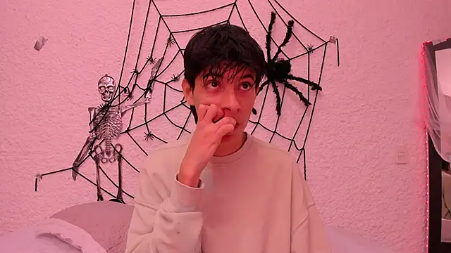 Snapshot of alexandersawyer chatting on October 22, 2025, 4:02 am alexandersawyer online show from October 22, 2025, 4:02 am