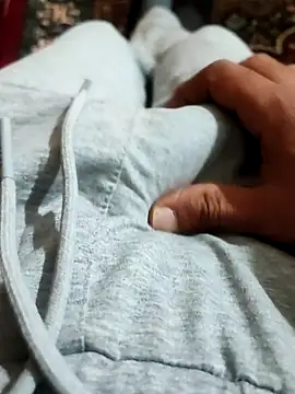 Rdm b online show from November 3, 2025, 5:14 pm