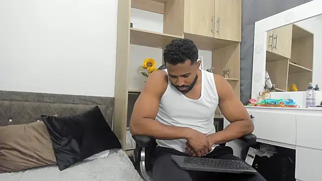 karsonmorris online show from October 18, 2025, 10:21 pm