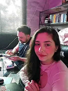 CoelhinhaGostosa online show from November 25, 2025, 10:59 am