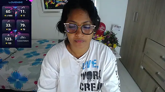 Snapshot of miajoseph_ chatting on February 17, 2025, 3:47 am miajoseph online show from February 17, 2025, 3:47 am