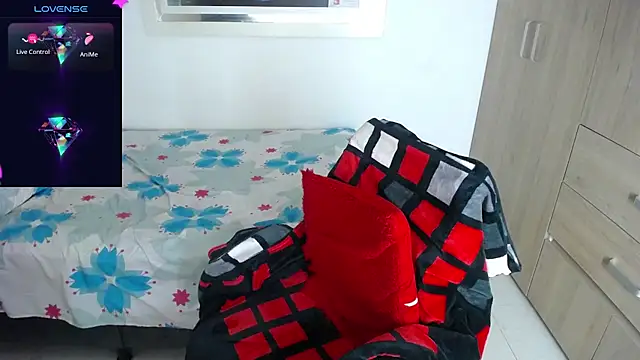 Snapshot of miajoseph_ chatting on February 20, 2025, 5:12 am miajoseph online show from February 20, 2025, 5:12 am