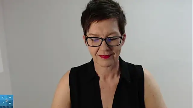 Sofie69Velvet online show from November 29, 2025, 3:26 pm