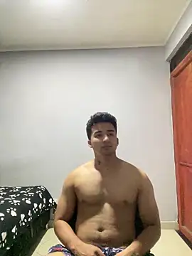 2Tussiboy online show from January 8, 2025, 3:29 am