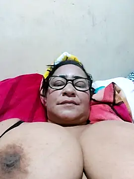 Snapshot of sexy_hot_carol chatting on March 12, 2025, 7:38 pm sexy hot carol online show from March 12, 2025, 7:38 pm