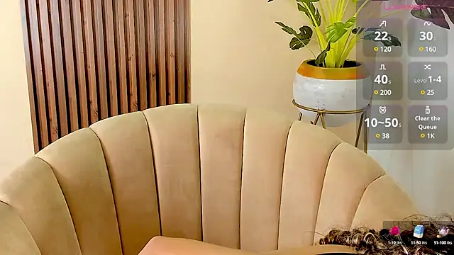 Snapshot of kenayfox chatting on December 15, 2024, 7:57 am kenayfox online show from December 15, 2024, 7:57 am