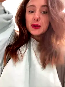 Snapshot of Dina_Tease chatting on December 4, 2024, 9:18 am Dina Tease online show from December 4, 2024, 9:18 am