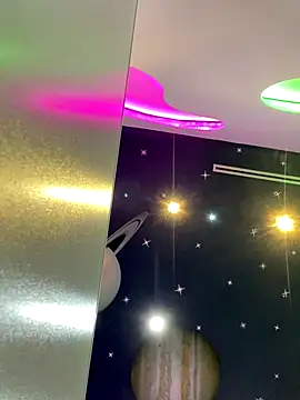 Snapshot of Dina_Tease chatting on December 6, 2024, 12:27 pm Dina Tease online show from December 6, 2024, 12:27 pm