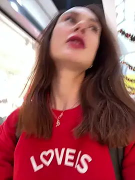 Snapshot of Dina_Tease chatting on December 16, 2024, 9:24 am Dina Tease online show from December 16, 2024, 9:24 am