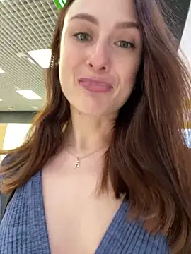 Snapshot of Dina_Tease chatting on February 15, 2025, 9:05 am Dina Tease online show from February 15, 2025, 9:05 am