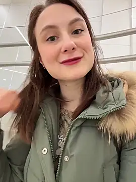 Dina Tease online show from February 25, 2026, 11:09 am