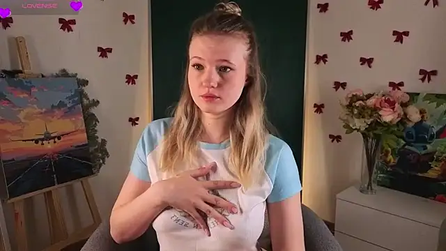 MaydaFoulk online show from February 6, 2026, 1:10 am