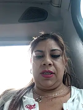Laura-Hernandez online show from June 26, 2026, 4:11 pm