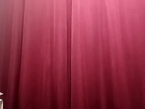 Snapshot of Bigcocks01 chatting on February 4, 2025, 3:15 pm Bigcocks01 online show from February 4, 2025, 3:15 pm