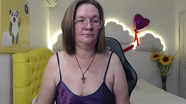 HolyMilfa online show from March 21, 2025, 11:01 am