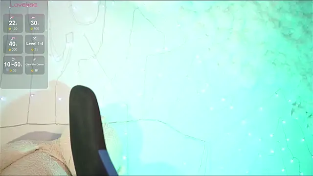 Snapshot of AdeleLoomis chatting on December 10, 2024, 8:27 pm AdeleLoomis online show from December 10, 2024, 8:27 pm