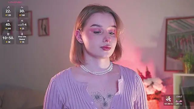 Snapshot of AdeleLoomis chatting on December 11, 2024, 8:28 pm AdeleLoomis online show from December 11, 2024, 8:28 pm