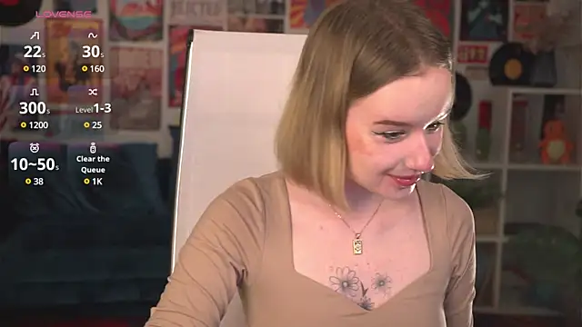 Snapshot of AdeleLoomis chatting on March 18, 2025, 6:03 am AdeleLoomis online show from March 18, 2025, 6:03 am