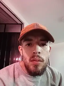 Snapshot of Aaronkiller chatting on July 7, 2026, 10:25 pm Aaronkiller online show from July 7, 2026, 10:25 pm