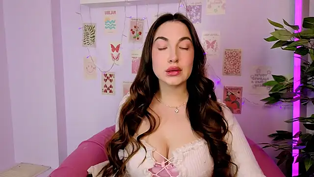 MelissaLovvv online show from November 13, 2025, 6:01 am