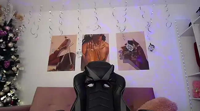 Snapshot of catalinapalencia chatting on December 11, 2024, 10:27 pm catalinapalencia online show from December 11, 2024, 10:27 pm