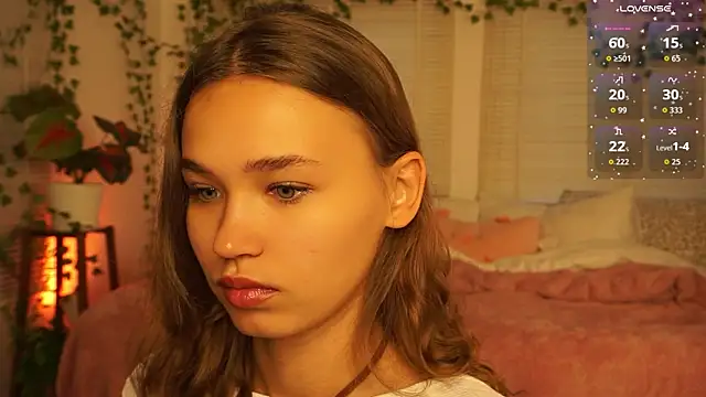 lexicoyy  online show from November 20, 2025, 3:50 am