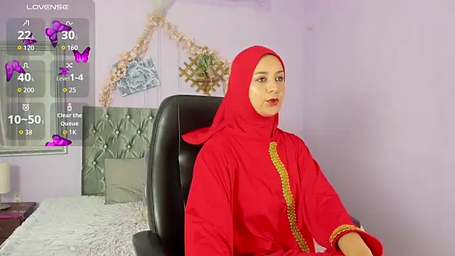 Snapshot of BadraSaadi chatting on September 25, 2025, 8:01 pm BadraSaadi online show from September 25, 2025, 8:01 pm