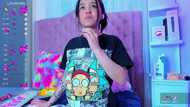 Snapshot of tokito_mitsuri chatting on December 5, 2024, 4:44 pm tokito mitsuri online show from December 5, 2024, 4:44 pm