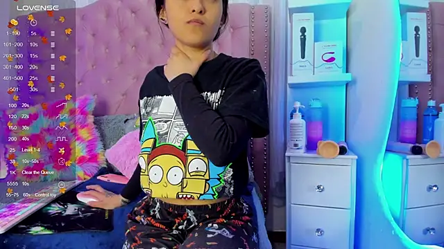 Snapshot of tokito_mitsuri chatting on January 17, 2025, 3:32 pm tokito mitsuri online show from January 17, 2025, 3:32 pm