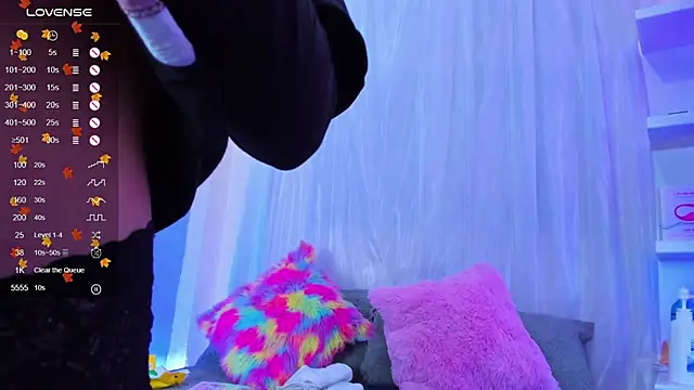 Snapshot of tokito_mitsuri chatting on February 3, 2025, 3:38 pm tokito mitsuri online show from February 3, 2025, 3:38 pm