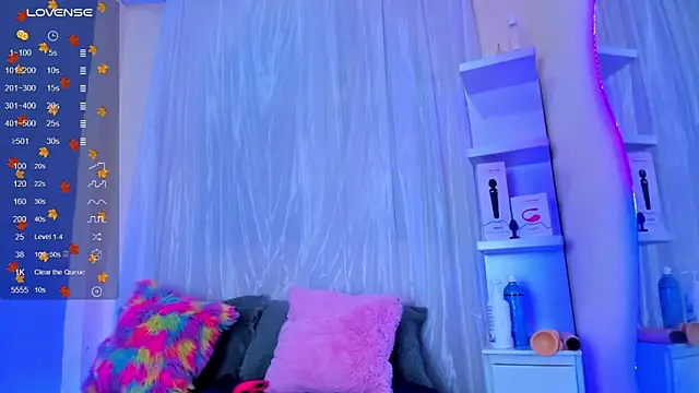 Snapshot of tokito_mitsuri chatting on February 4, 2025, 12:33 pm tokito mitsuri online show from February 4, 2025, 12:33 pm