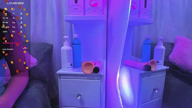 Snapshot of tokito_mitsuri chatting on March 3, 2025, 1:20 pm tokito mitsuri online show from March 3, 2025, 1:20 pm