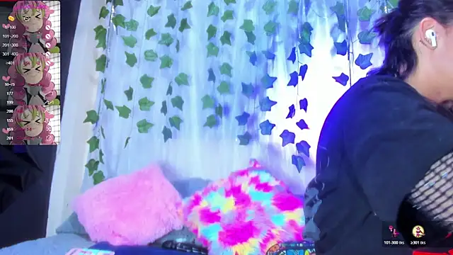 Snapshot of tokito_mitsuri chatting on November 7, 2025, 1:00 pm tokito mitsuri online show from November 7, 2025, 1:00 pm