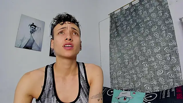 Snapshot of megan_100 chatting on October 25, 2025, 6:57 pm megan 100 online show from October 25, 2025, 6:57 pm