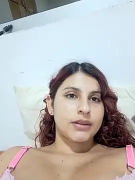 Snapshot of Luu_Princess chatting on January 31, 2025, 1:11 am Luu Princess online show from January 31, 2025, 1:11 am