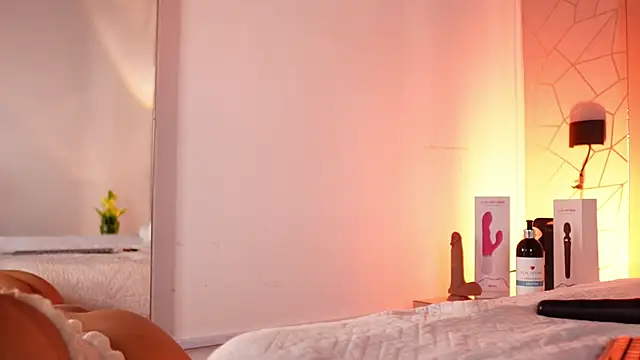 Luu Princess online show from April 16, 2026, 8:53 pm