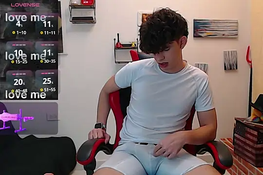 Angelo-cianuro- online show from December 1, 2025, 10:15 pm