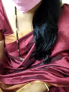 Snapshot of aliseanu chatting on October 13, 2025, 4:51 pm aliseanu online show from October 13, 2025, 4:51 pm