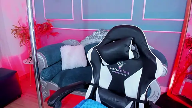 Red star8 online show from February 28, 2026, 11:22 am