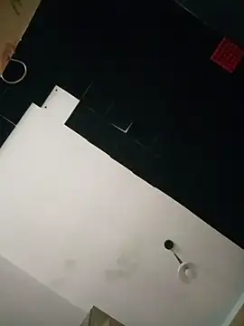 Snapshot of Lovely_milk chatting on March 3, 2025, 11:55 am Lovely milk online show from March 3, 2025, 11:55 am