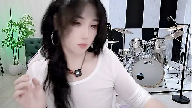 Snapshot of Vaness-a chatting on September 25, 2025, 5:27 pm Vaness-a online show from September 25, 2025, 5:27 pm